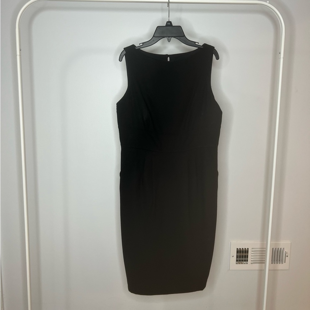 Magaschoni Black Dress Size 8